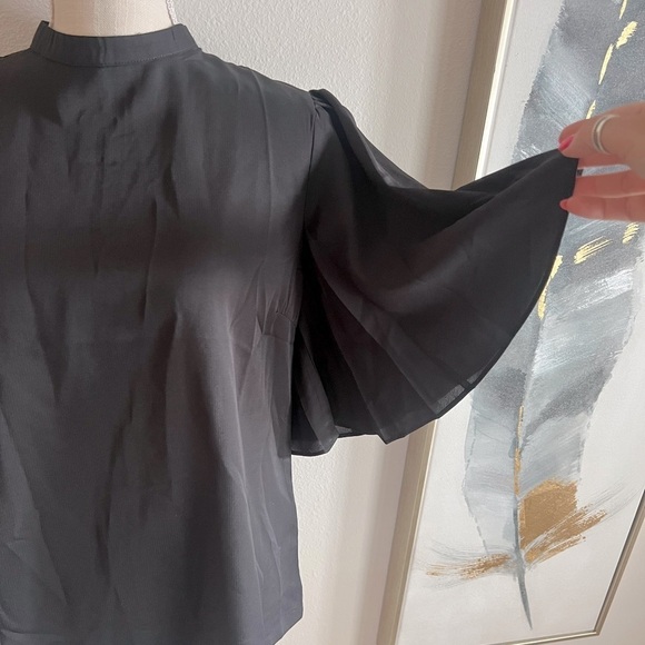 TCEC super cute top NWT - Picture 3 of 4